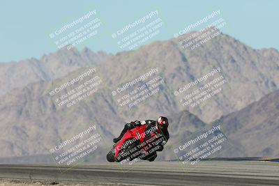 media/Dec-01-2025-Moto Forza (Mon) [[2daa91e15f]]/1-Advanced Group/Session 4 Turn 9/